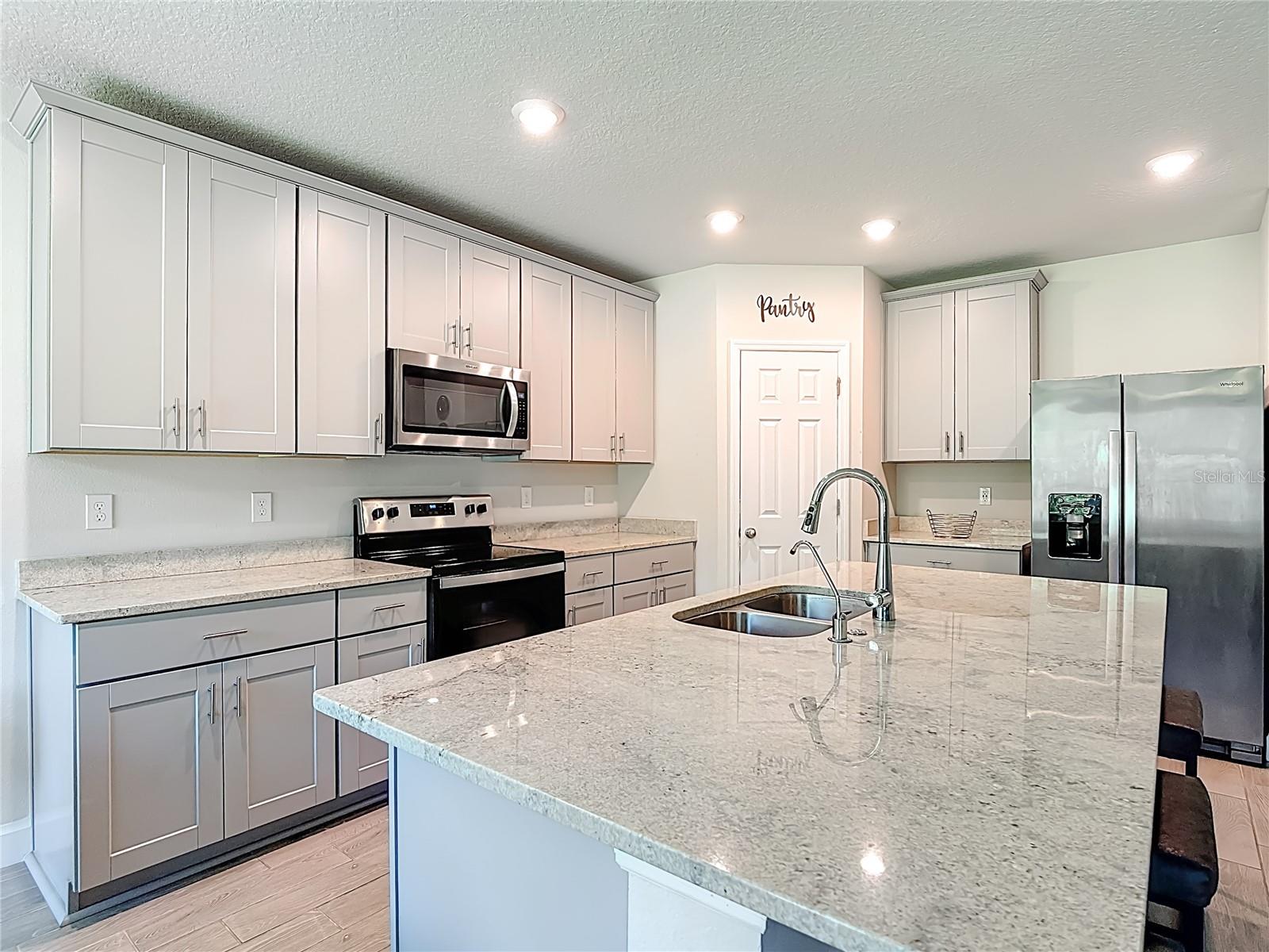 Image 24 of 59 For 525 Vista Villages Blvd