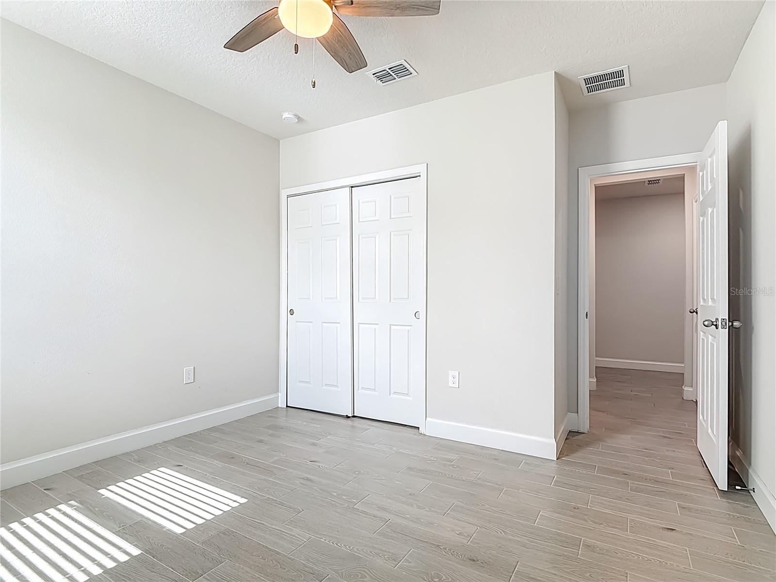 Image 32 of 59 For 525 Vista Villages Blvd