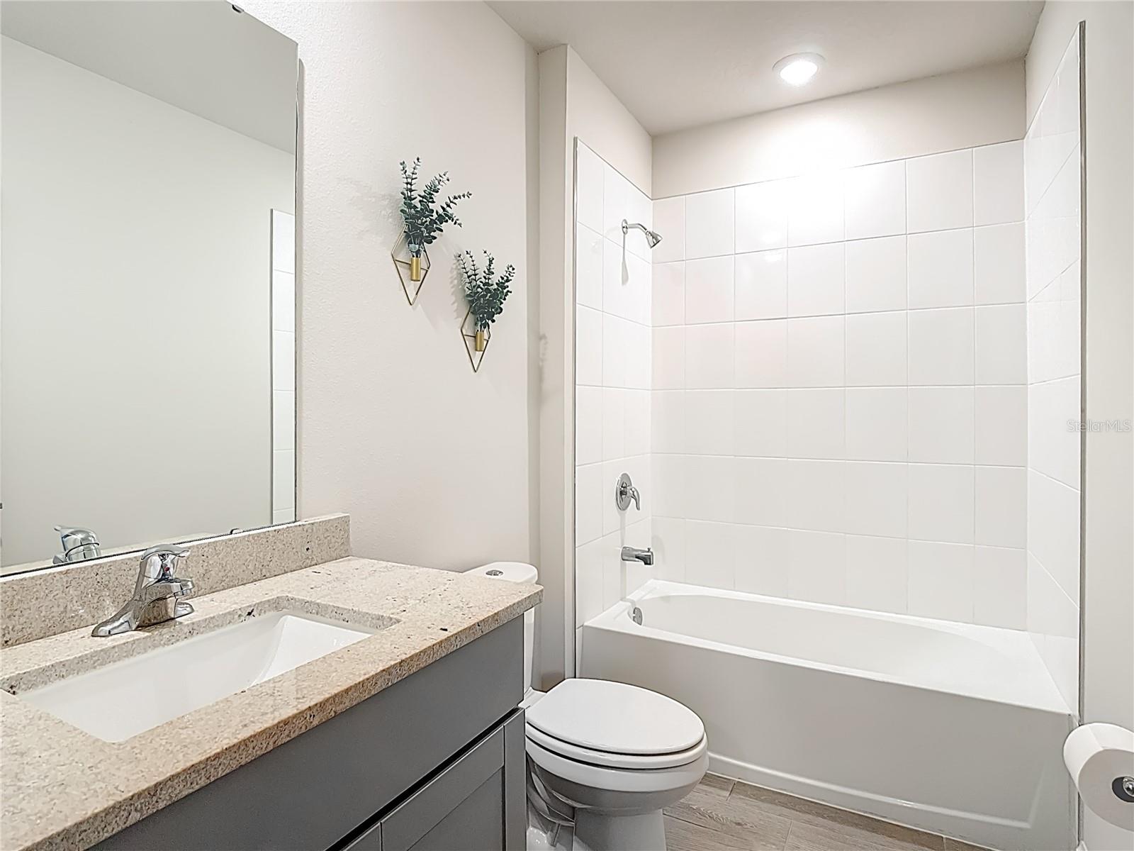 Image 37 of 59 For 525 Vista Villages Blvd