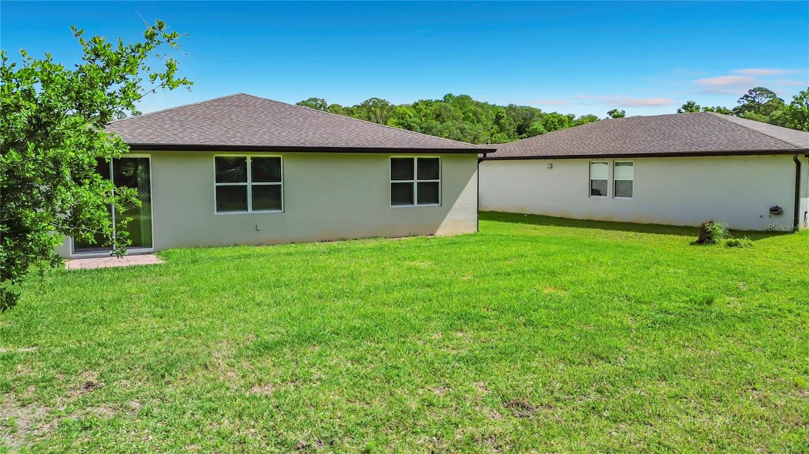 Image 7 of 59 For 525 Vista Villages Blvd