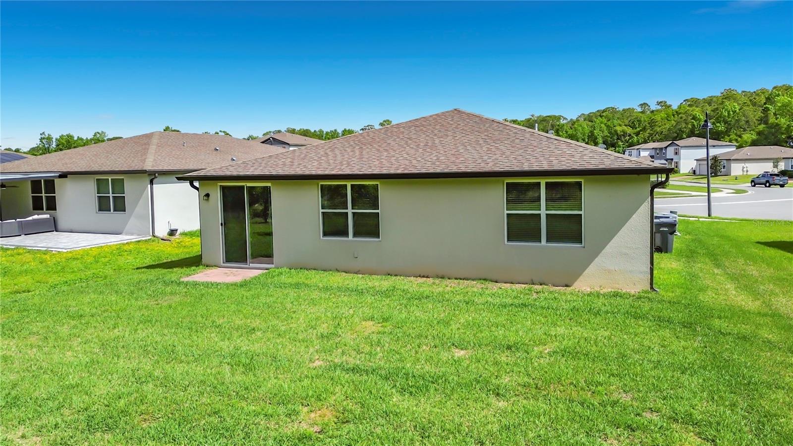 Image 9 of 59 For 525 Vista Villages Blvd