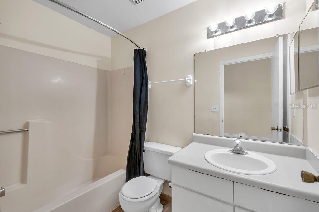 Image 13 of 18 For 3126 Enclave Court