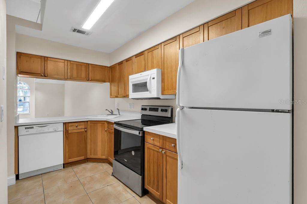 Image 3 of 18 For 3126 Enclave Court