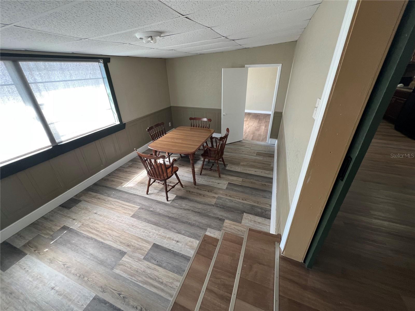 Image 6 of 14 For 6937 Gibraltar Road