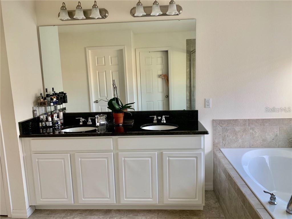 Image 13 of 26 For 2803 Monticello Way