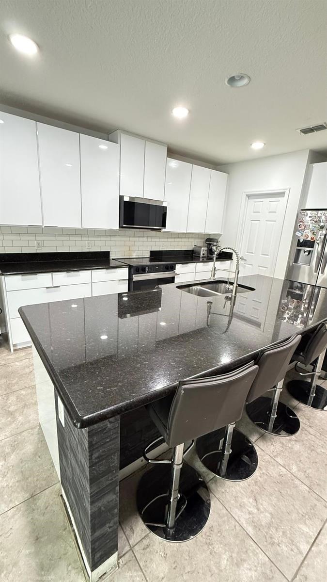 Image 6 of 26 For 2803 Monticello Way