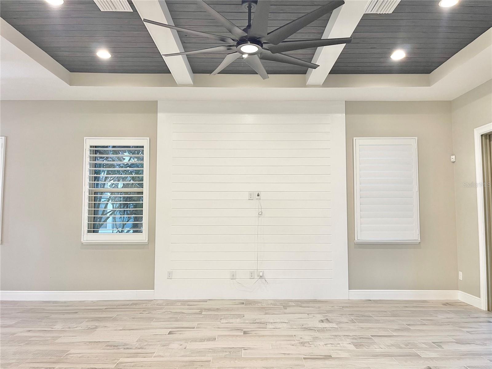 Image 11 of 52 For 15594 Shorebird Lane