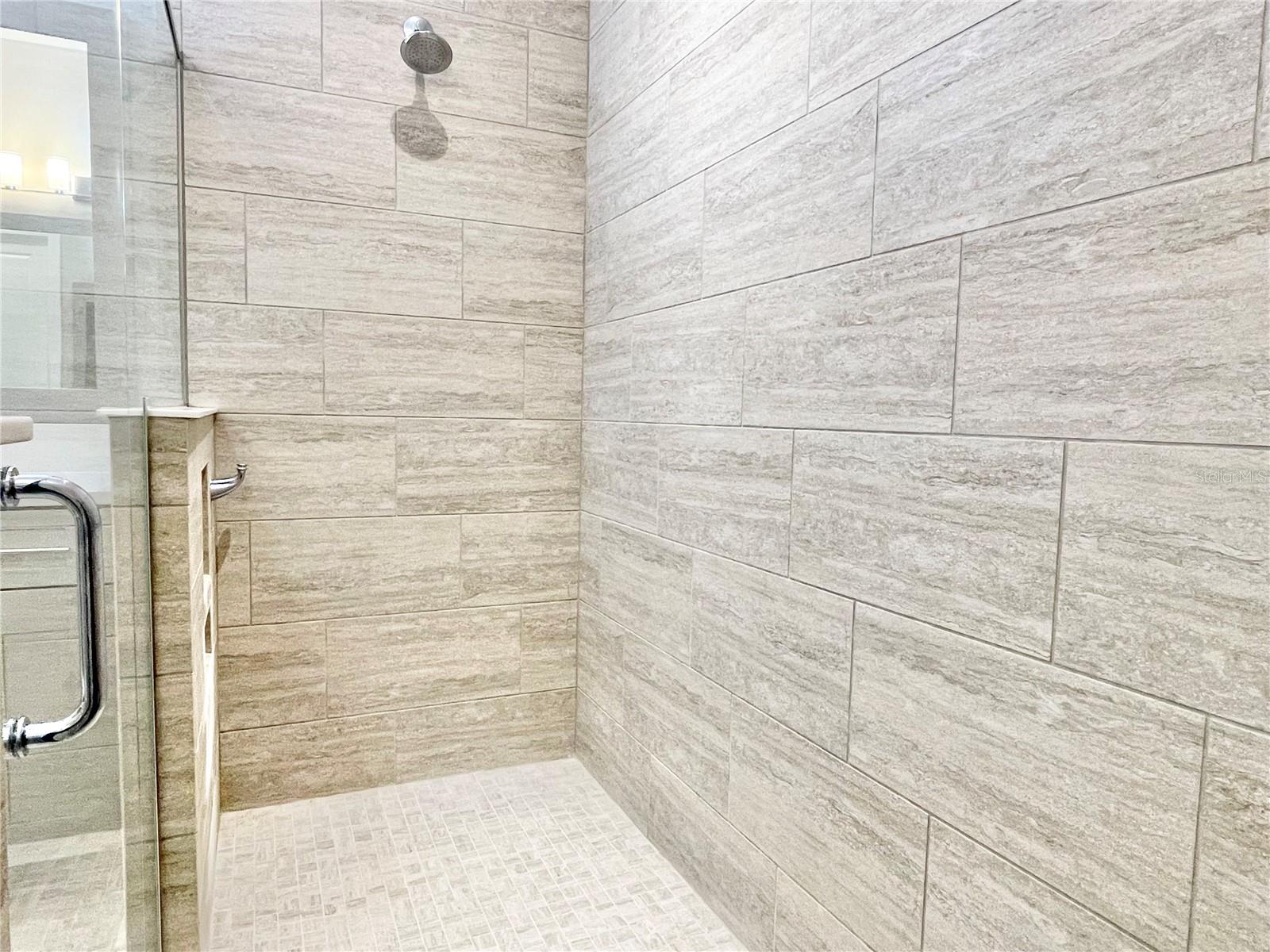 Image 25 of 52 For 15594 Shorebird Lane