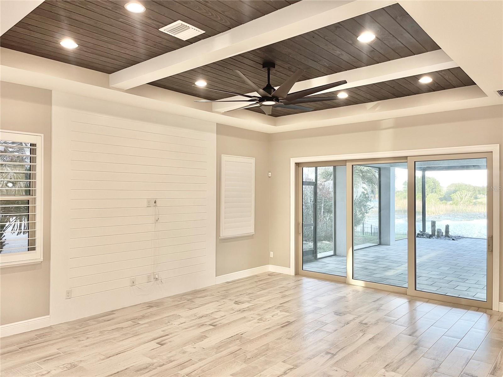 Image 26 of 52 For 15594 Shorebird Lane