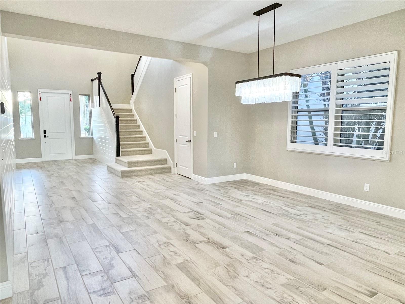 Image 6 of 52 For 15594 Shorebird Lane