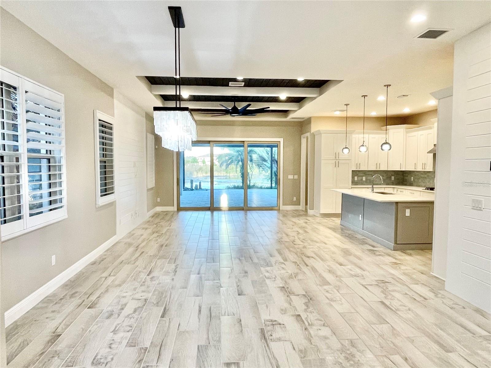 Image 7 of 52 For 15594 Shorebird Lane