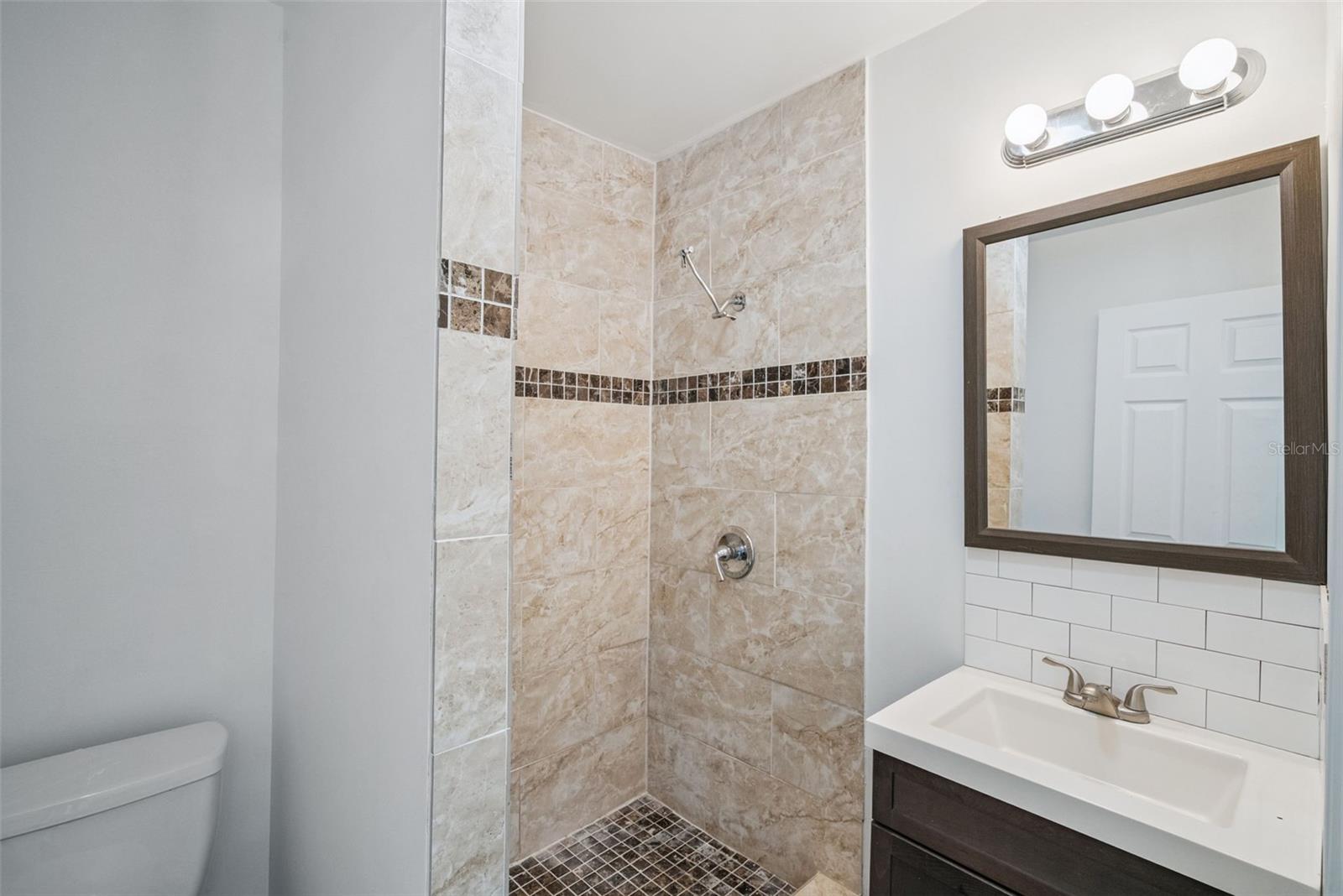 Image 18 of 28 For 334 Howry Avenue