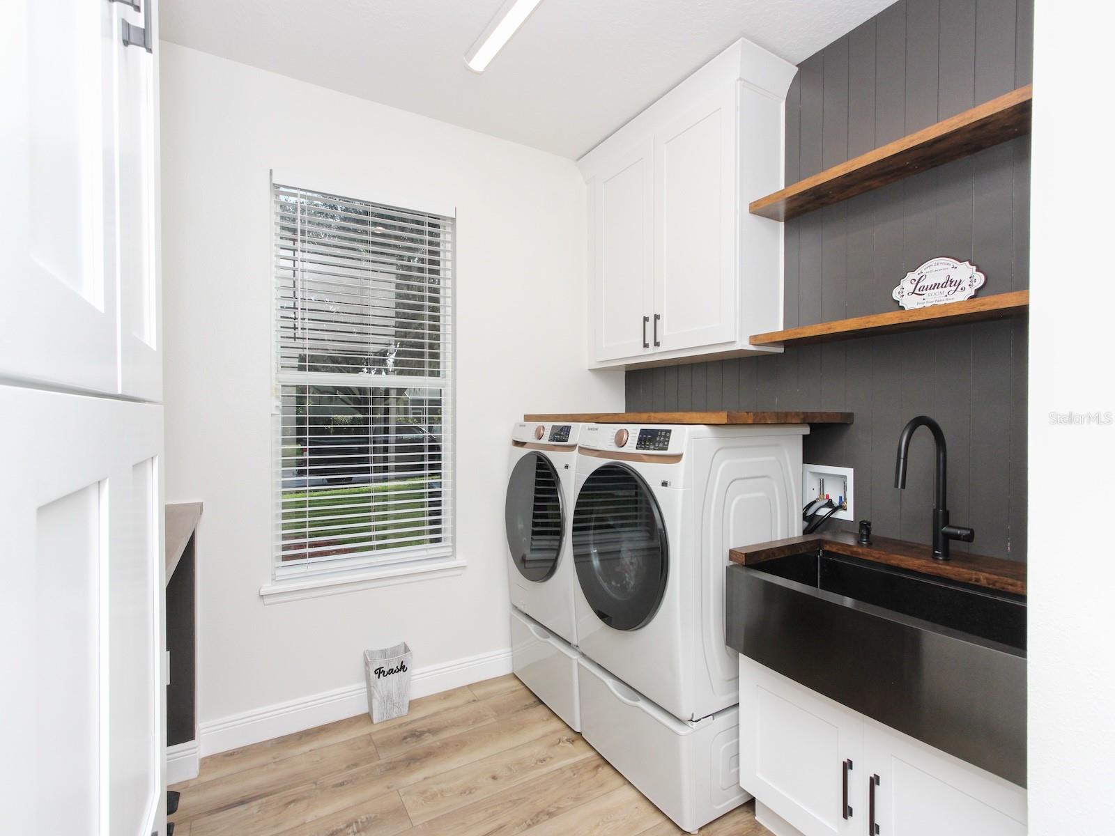 Image 20 of 61 For 687 Statenville Court