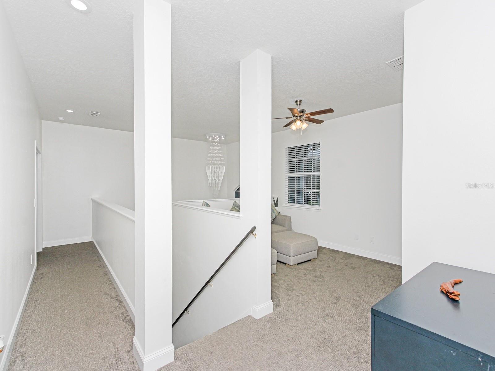 Image 23 of 61 For 687 Statenville Court