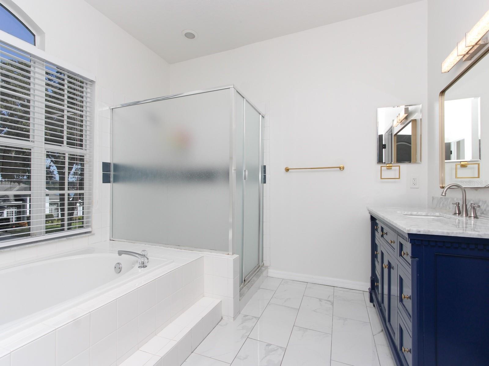 Image 30 of 61 For 687 Statenville Court