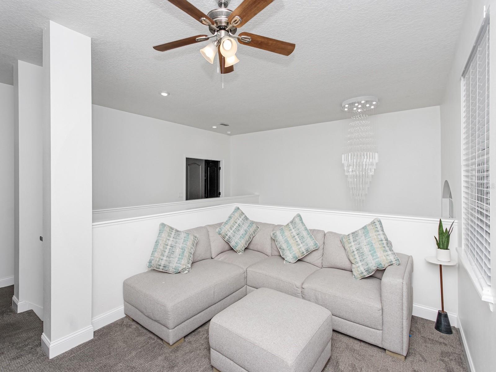 Image 34 of 61 For 687 Statenville Court