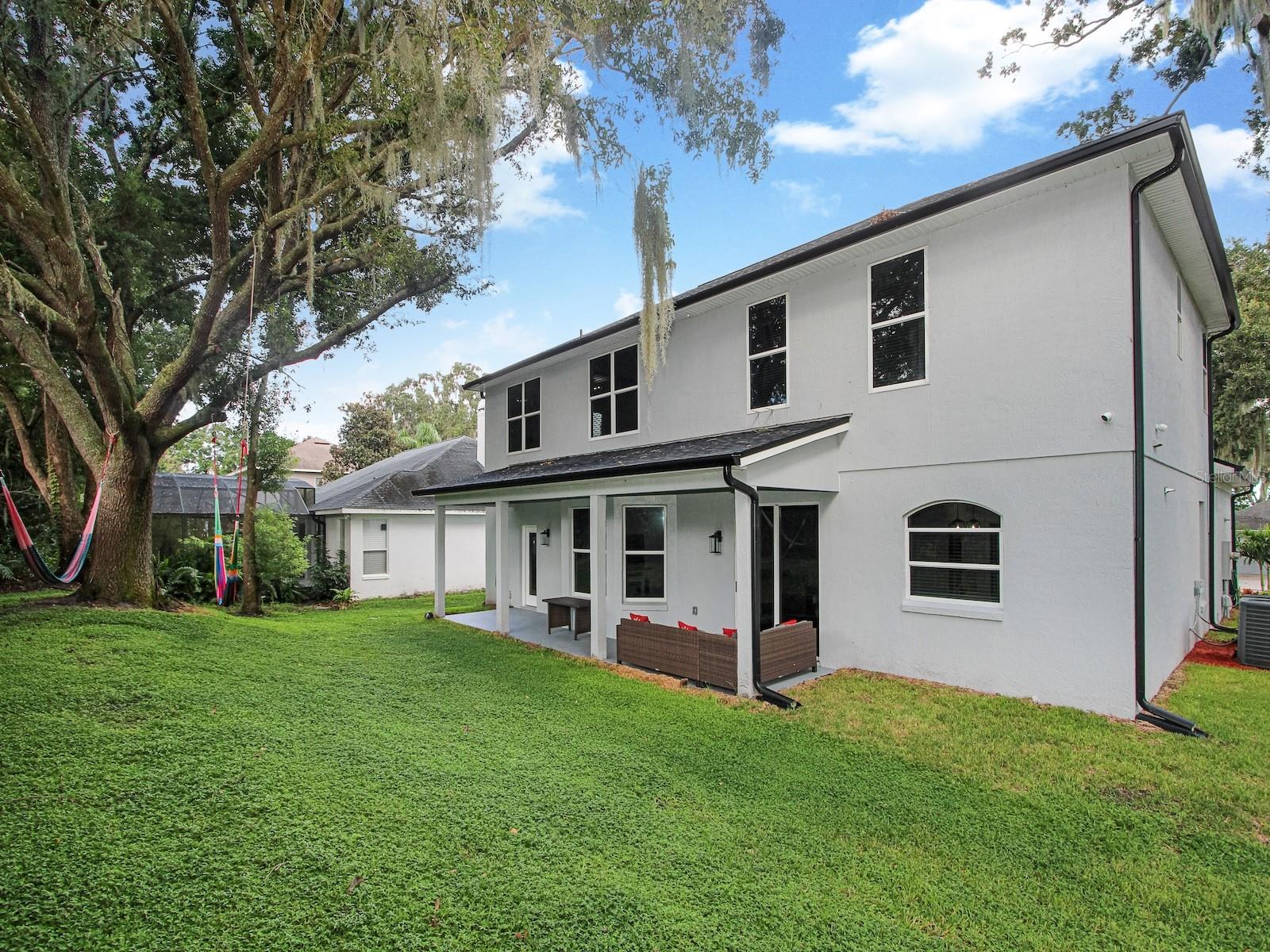 Image 35 of 61 For 687 Statenville Court