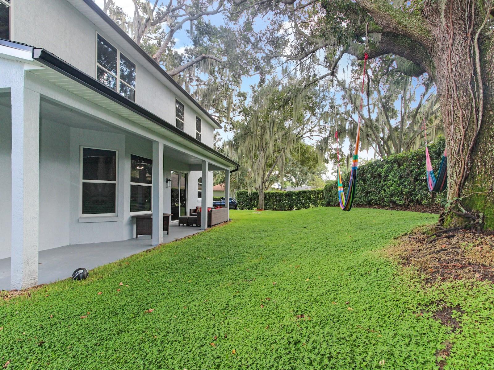 Image 40 of 61 For 687 Statenville Court