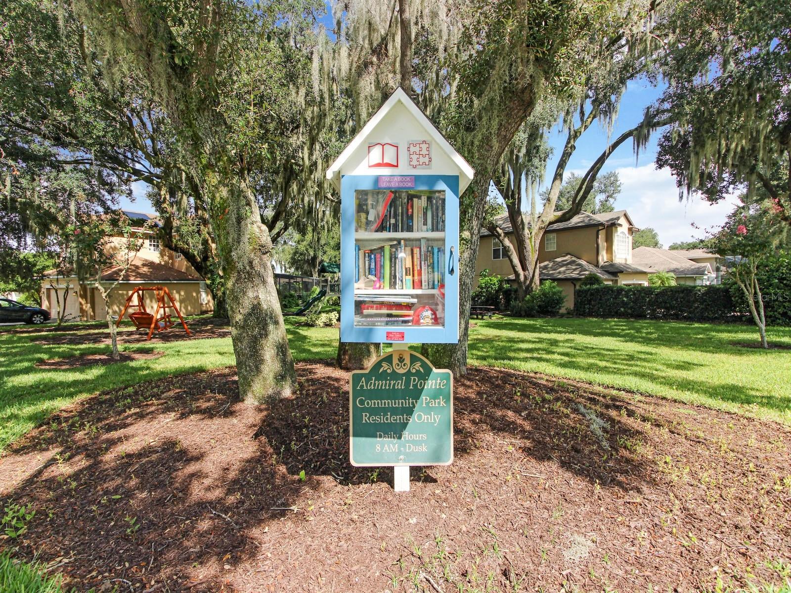 Image 46 of 61 For 687 Statenville Court