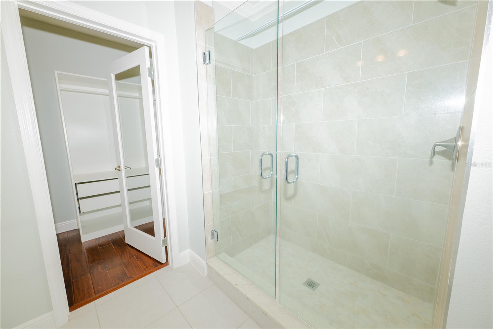 Image 10 of 27 For 8301 Foster Drive 8301