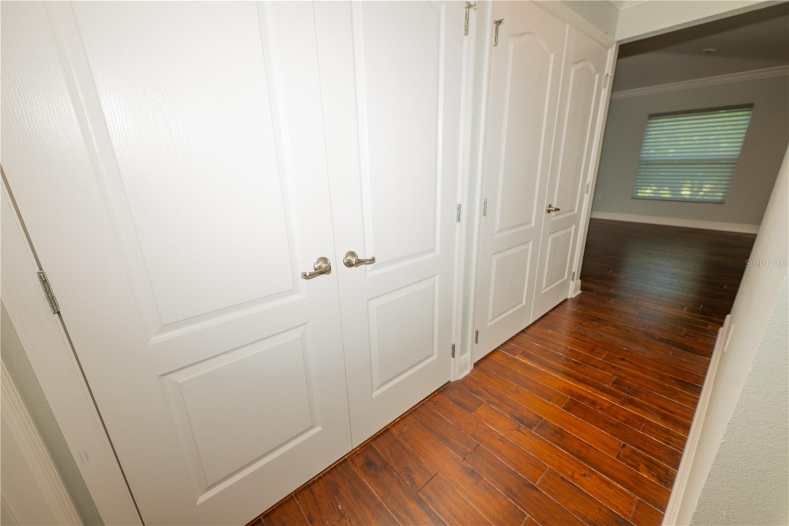 Image 23 of 27 For 8301 Foster Drive 8301