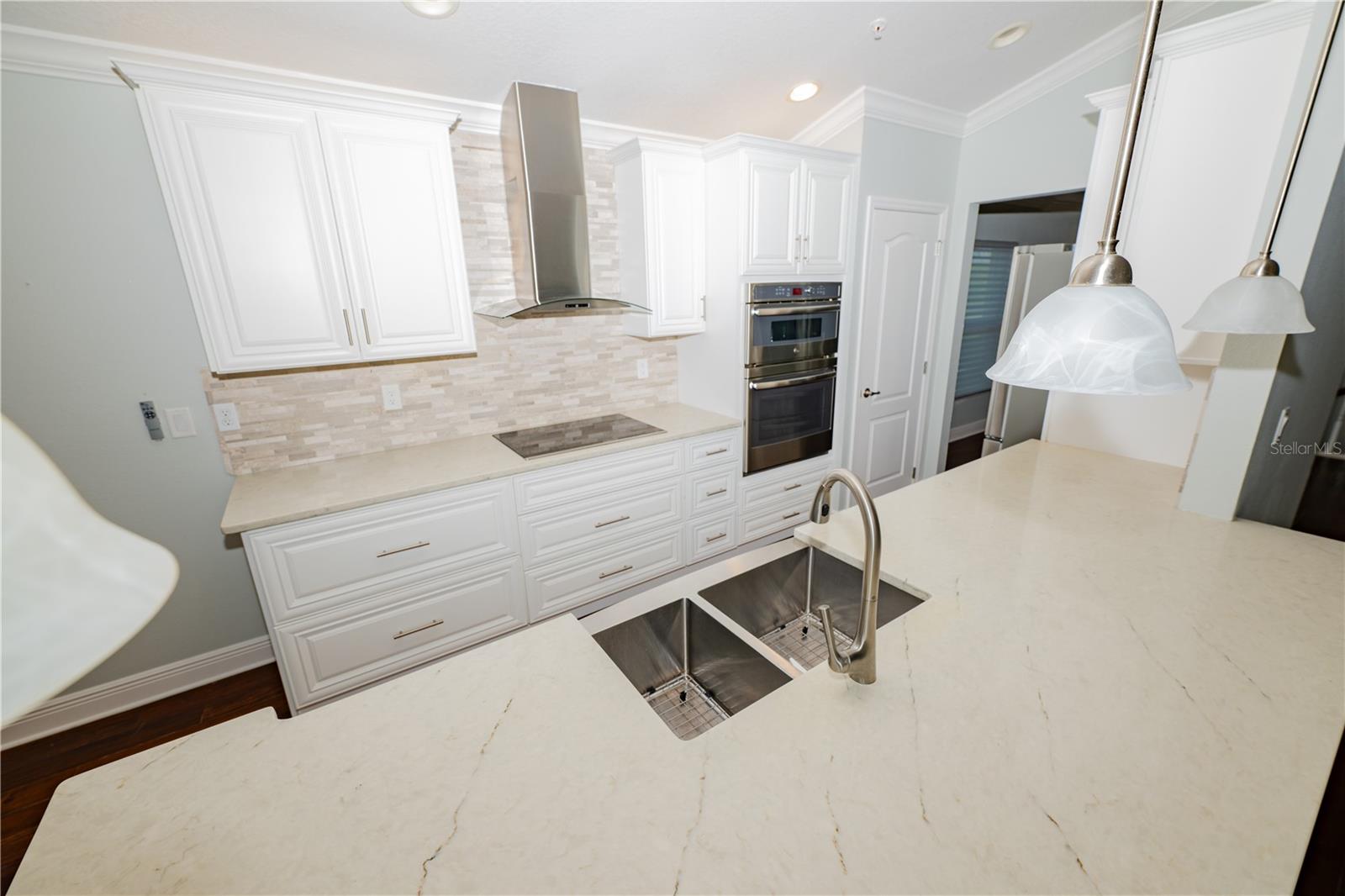 Image 6 of 27 For 8301 Foster Drive 8301