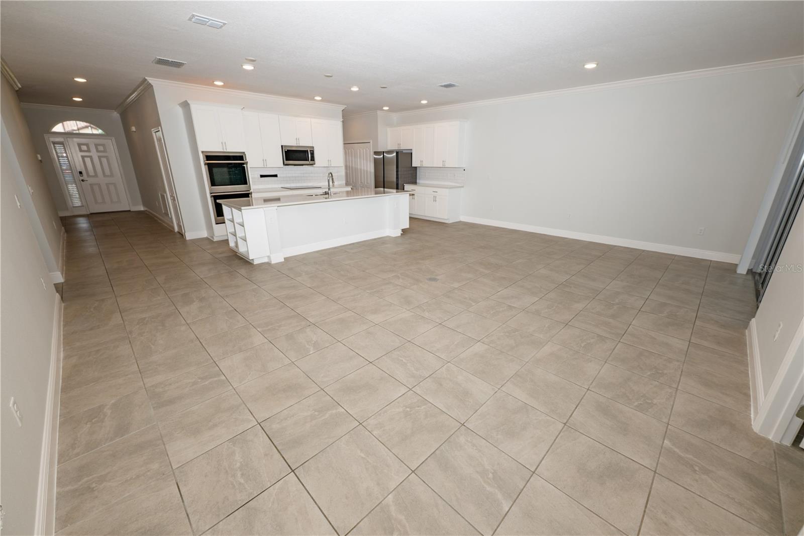 Image 15 of 61 For 375 Villa Sorrento Circle