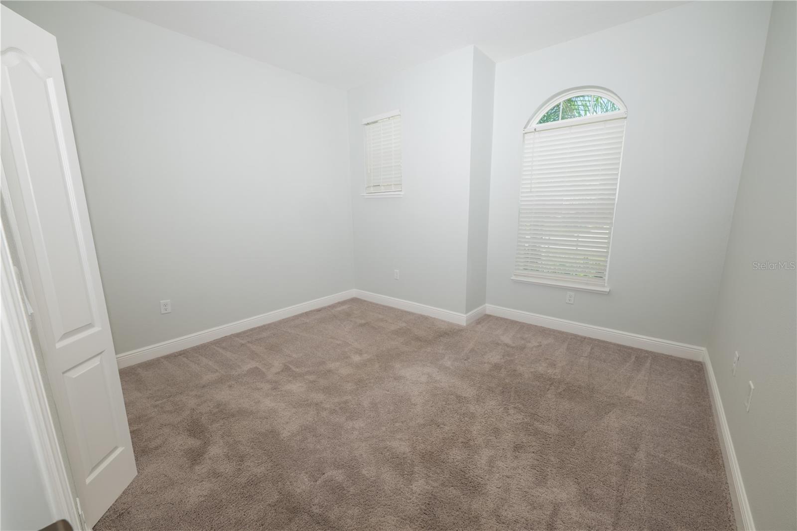 Image 6 of 61 For 375 Villa Sorrento Circle