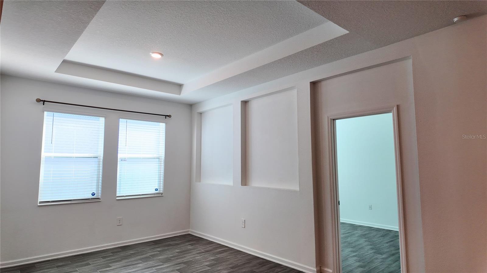 Image 14 of 22 For 6366 Lakepine Street