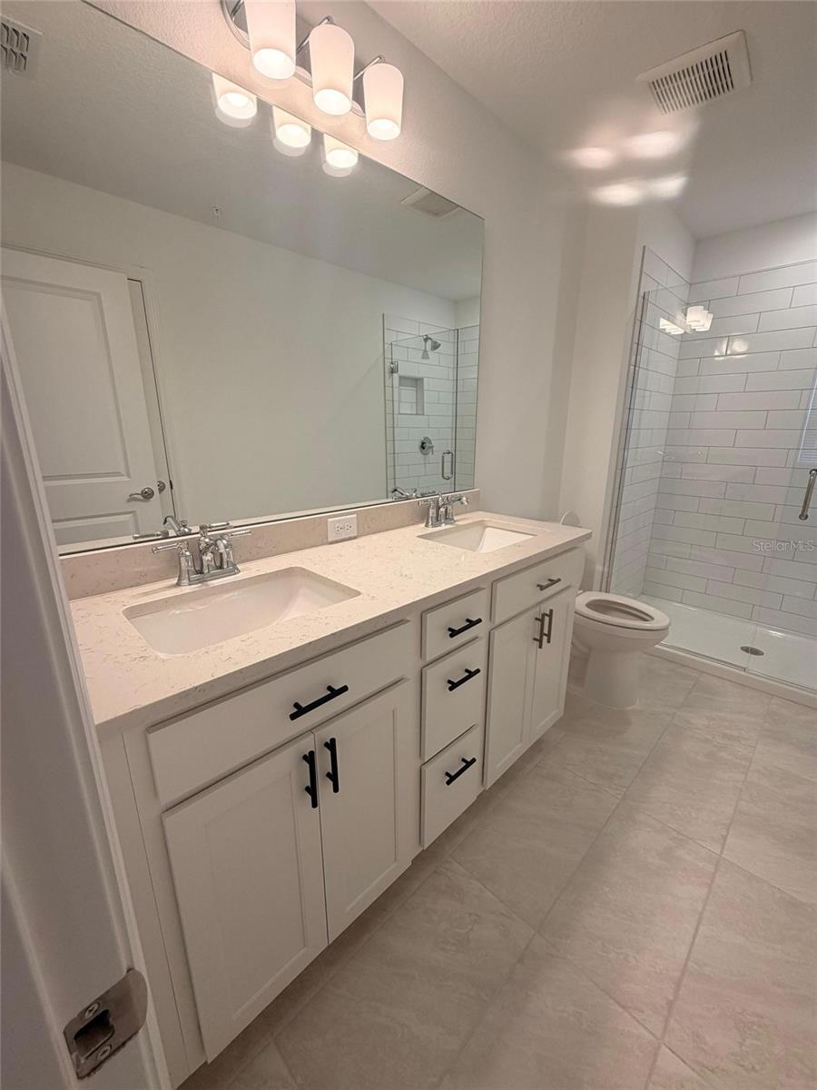 Image 13 of 17 For 11342 Nona Sound Street