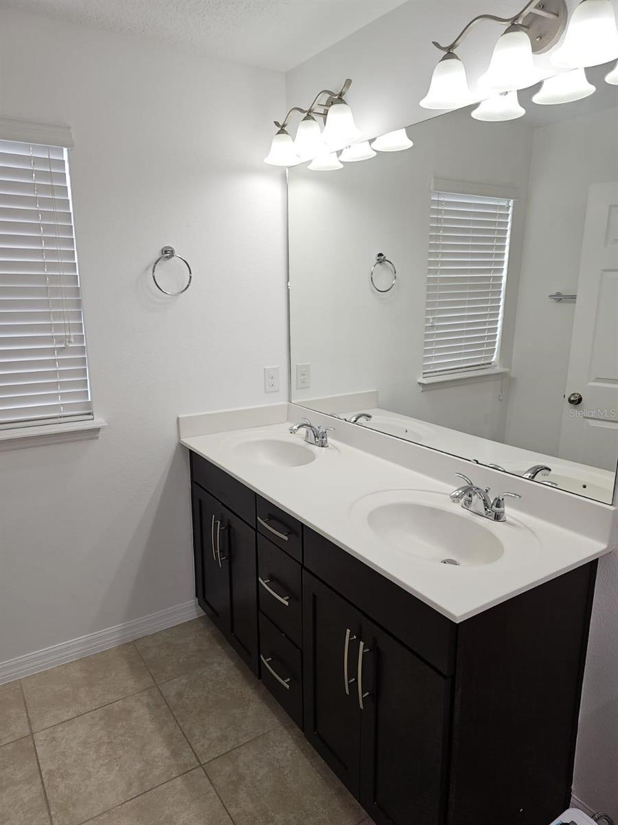 Image 10 of 22 For 8470 Iron Mountain Trail