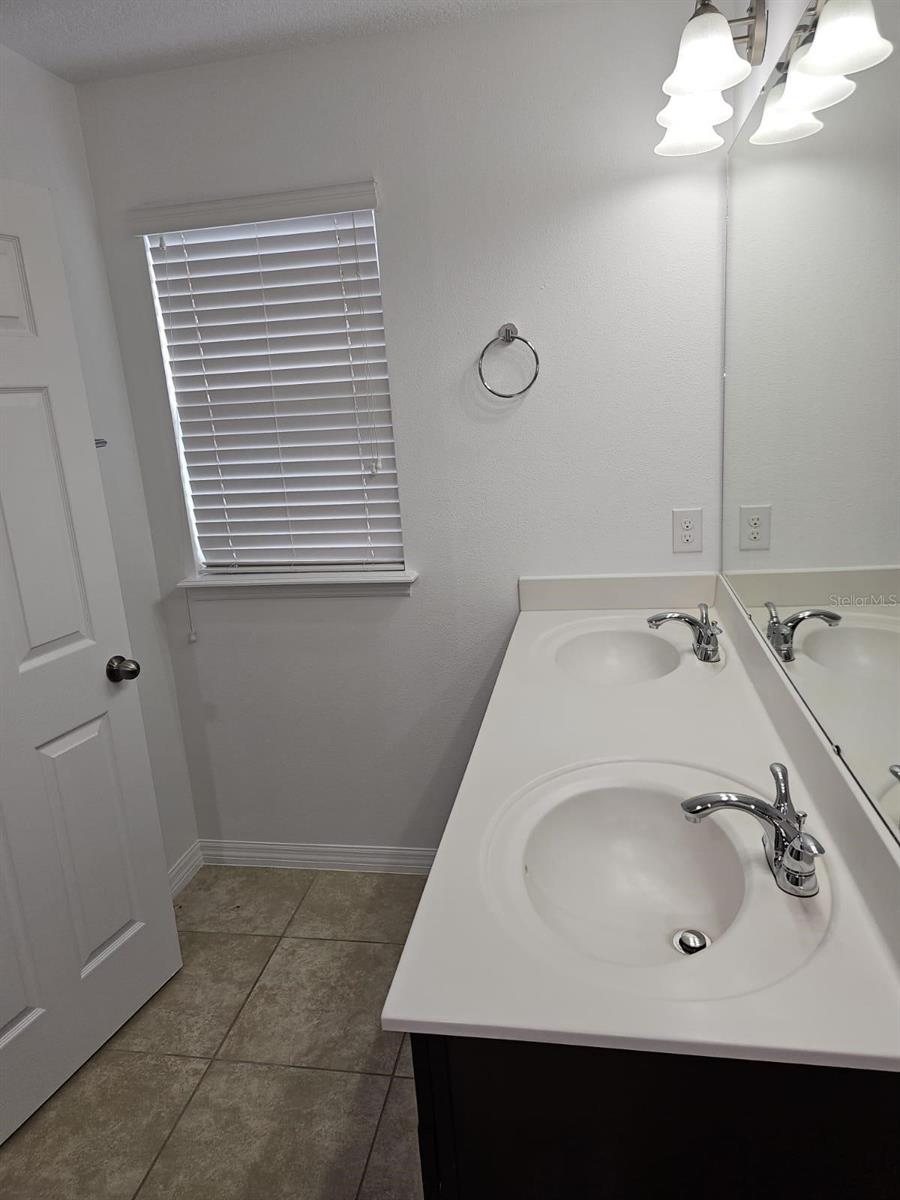 Image 12 of 22 For 8470 Iron Mountain Trail