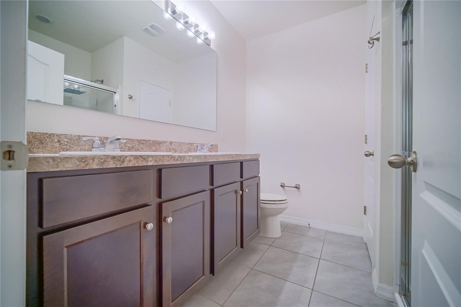 Image 11 of 32 For 9039 Alba Lane