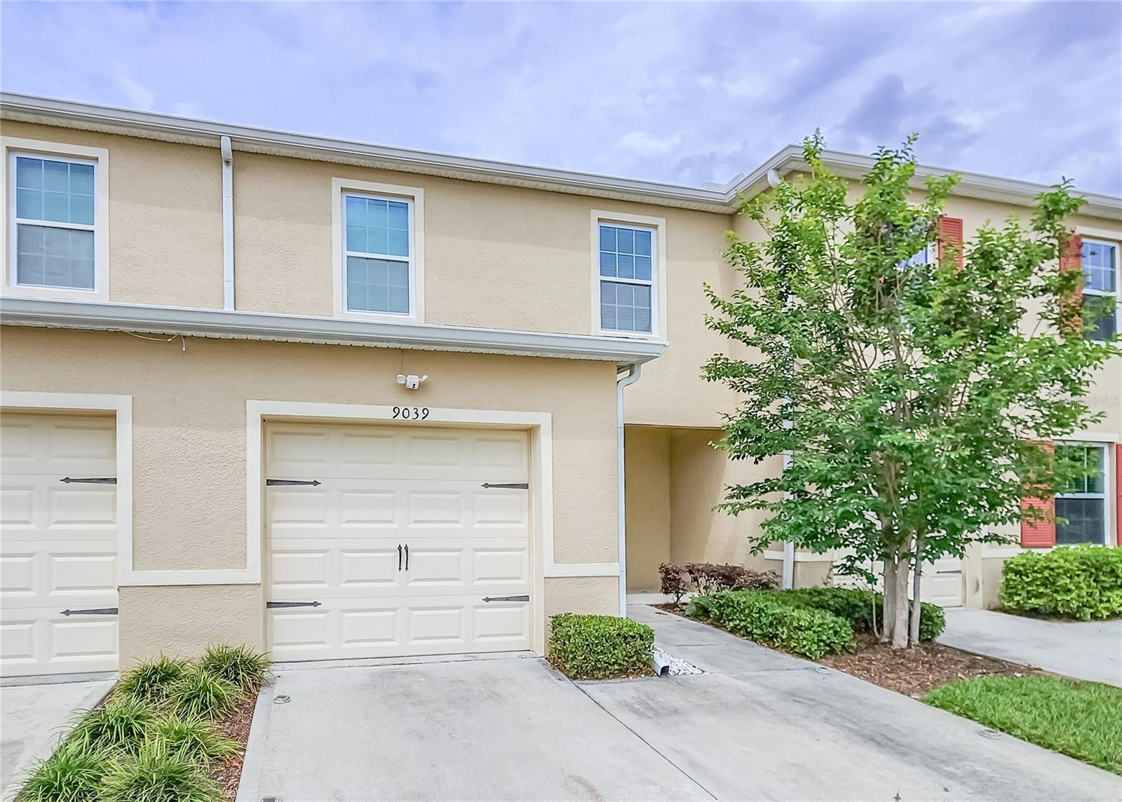 Image 2 of 32 For 9039 Alba Lane