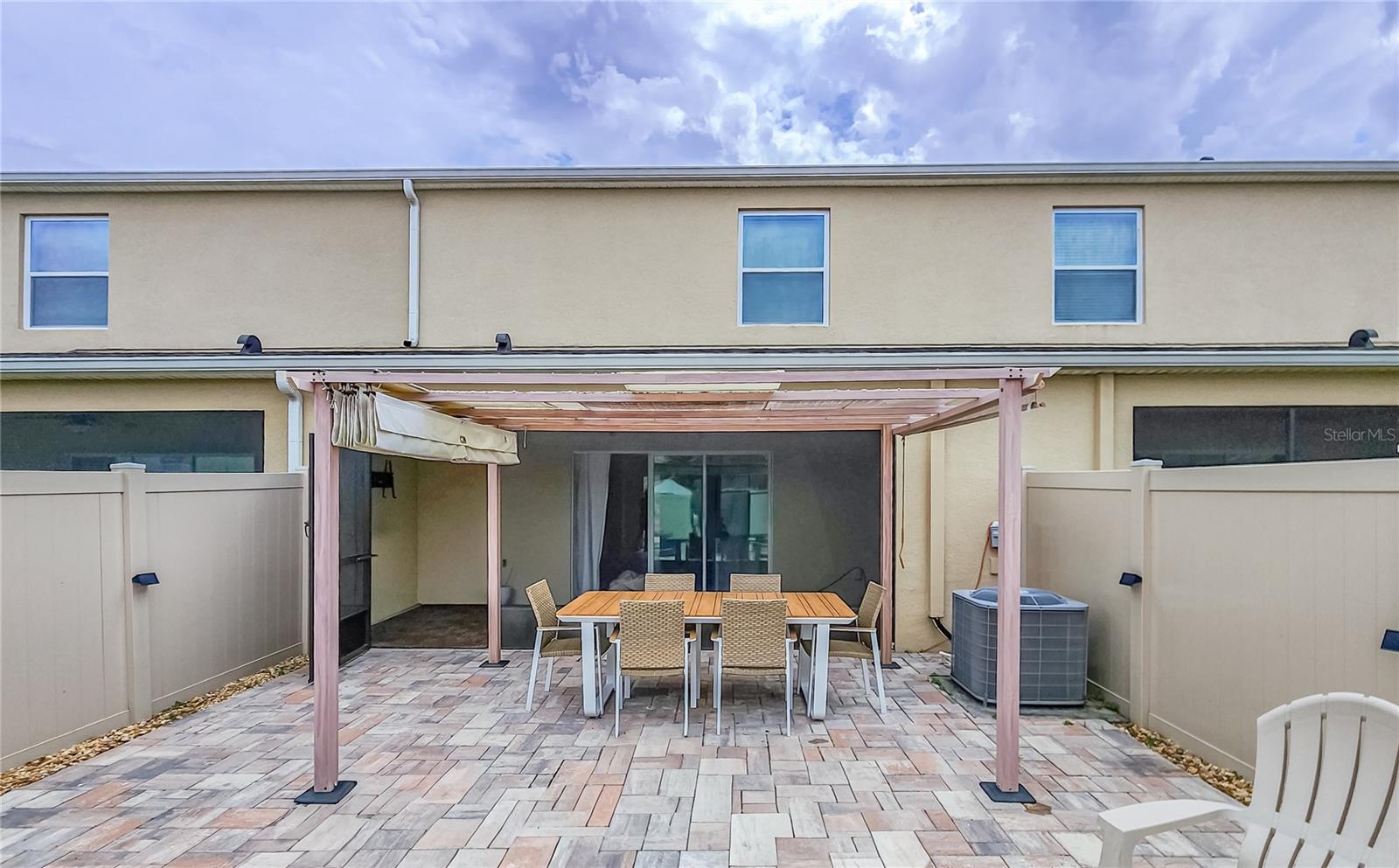 Image 21 of 32 For 9039 Alba Lane