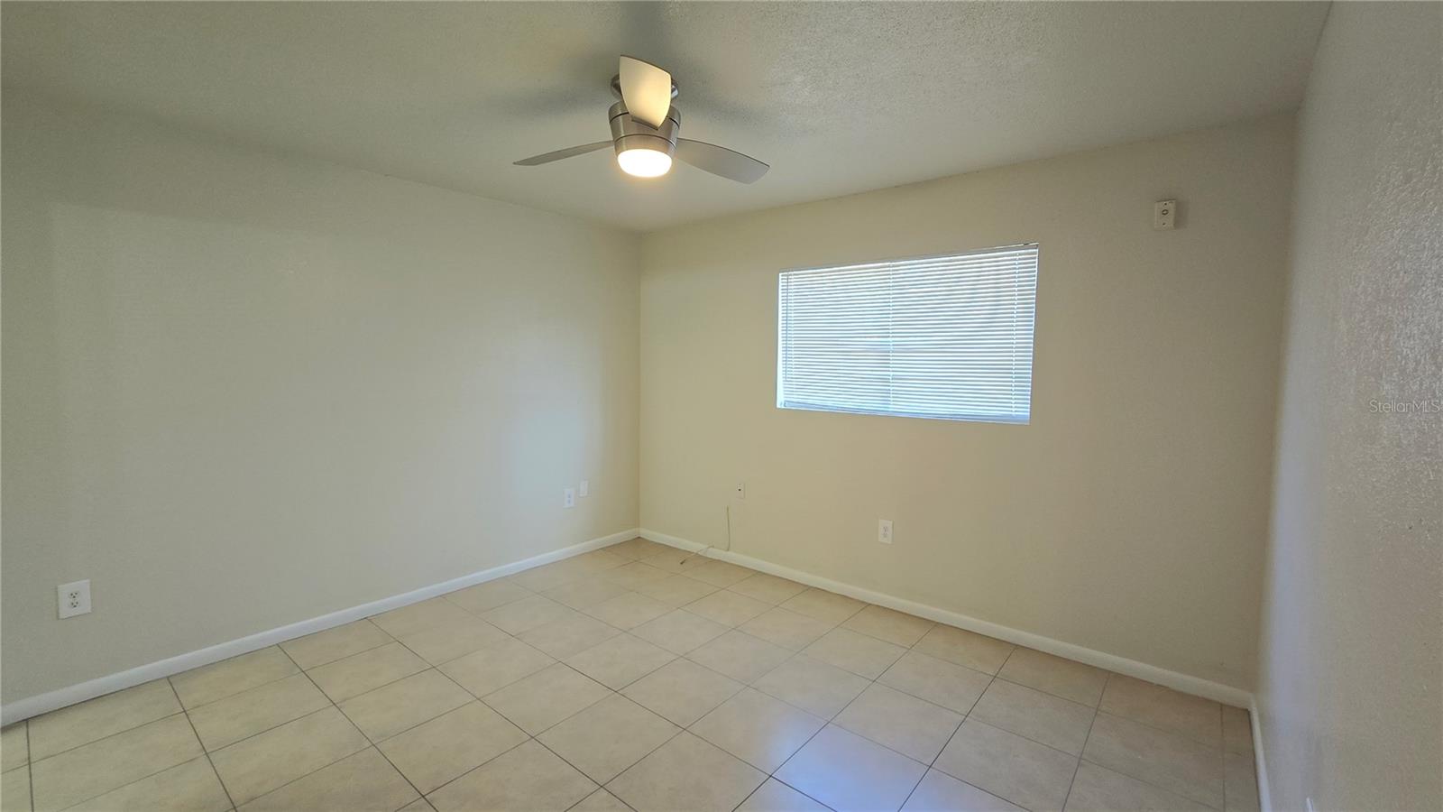 Image 10 of 23 For 719 Wyman Court 719 B