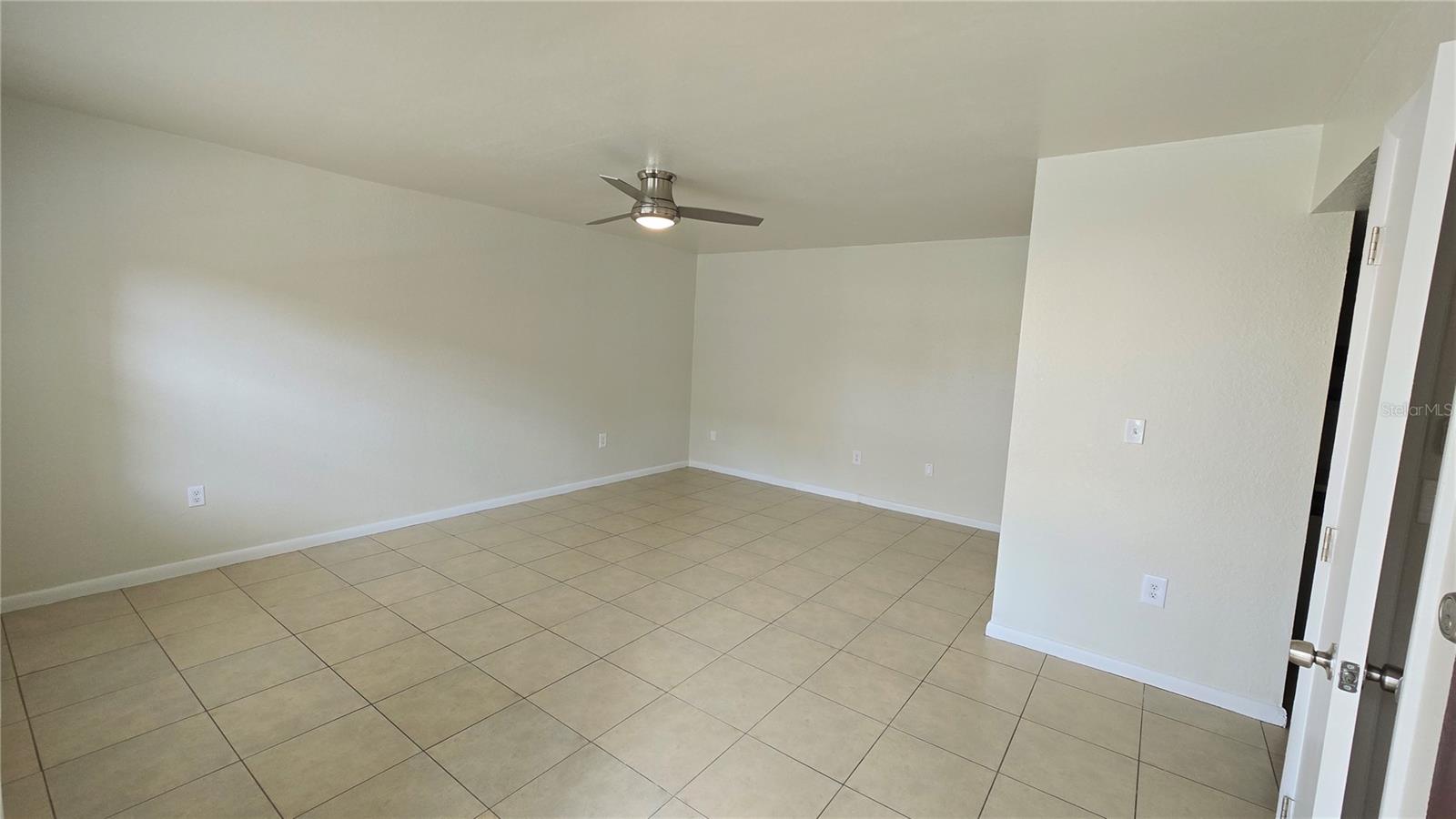 Image 5 of 23 For 719 Wyman Court 719 B