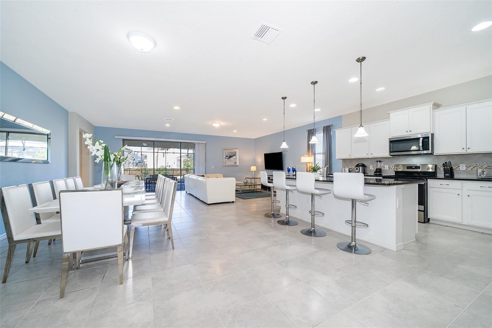 Image 4 of 27 For 1690 Lima Avenue