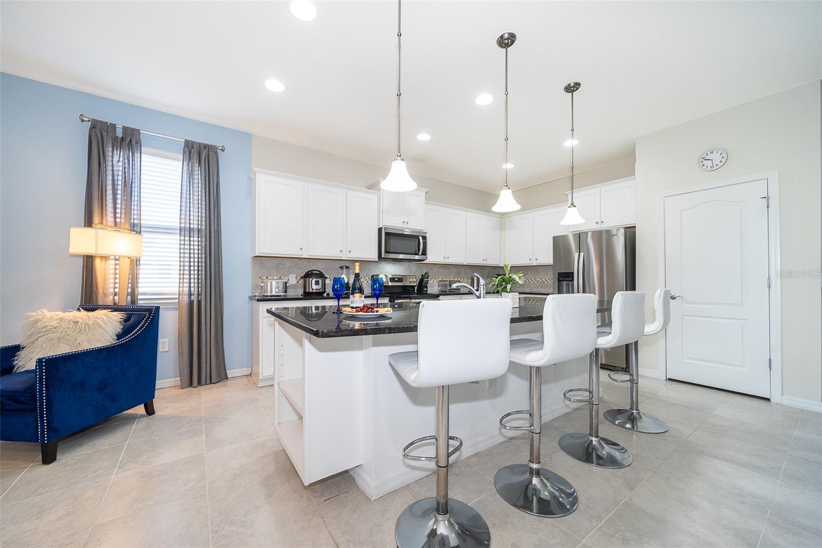 Image 7 of 27 For 1690 Lima Avenue