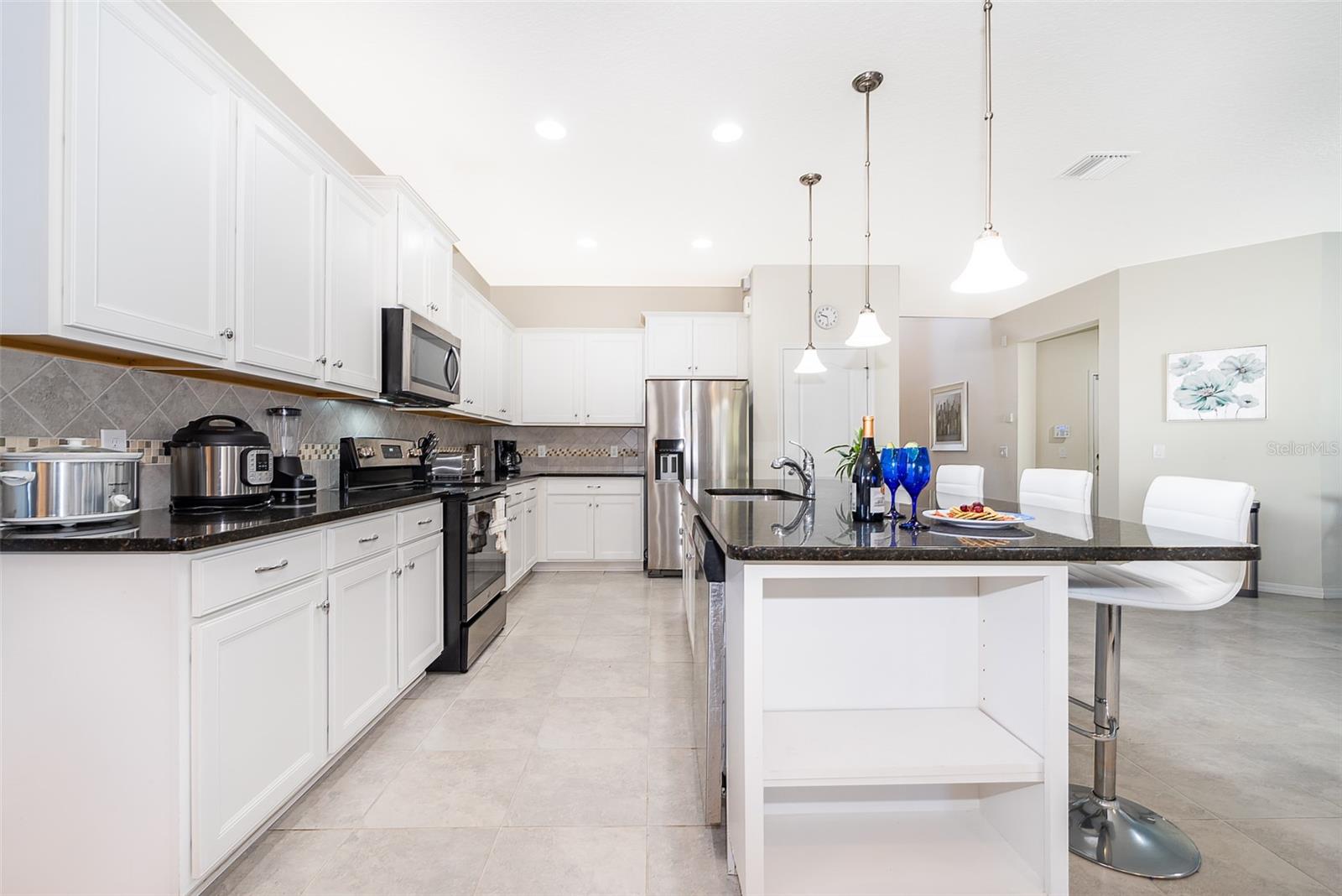 Image 8 of 27 For 1690 Lima Avenue