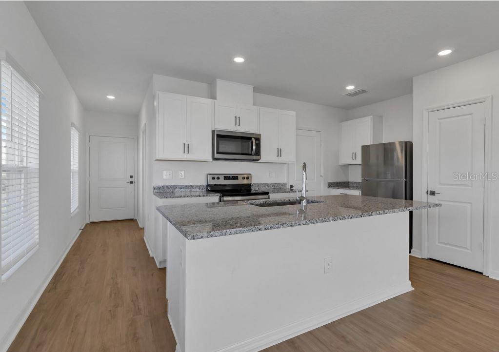 Image 4 of 15 For 1513 Mirabella Circle