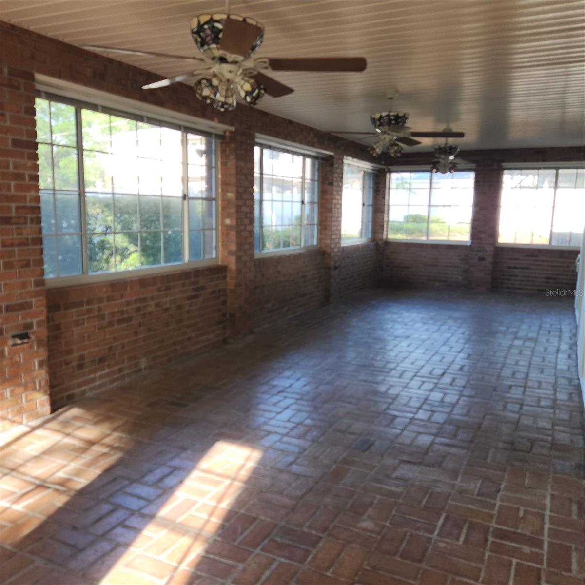 Image 11 of 42 For 3630 Miriam Drive