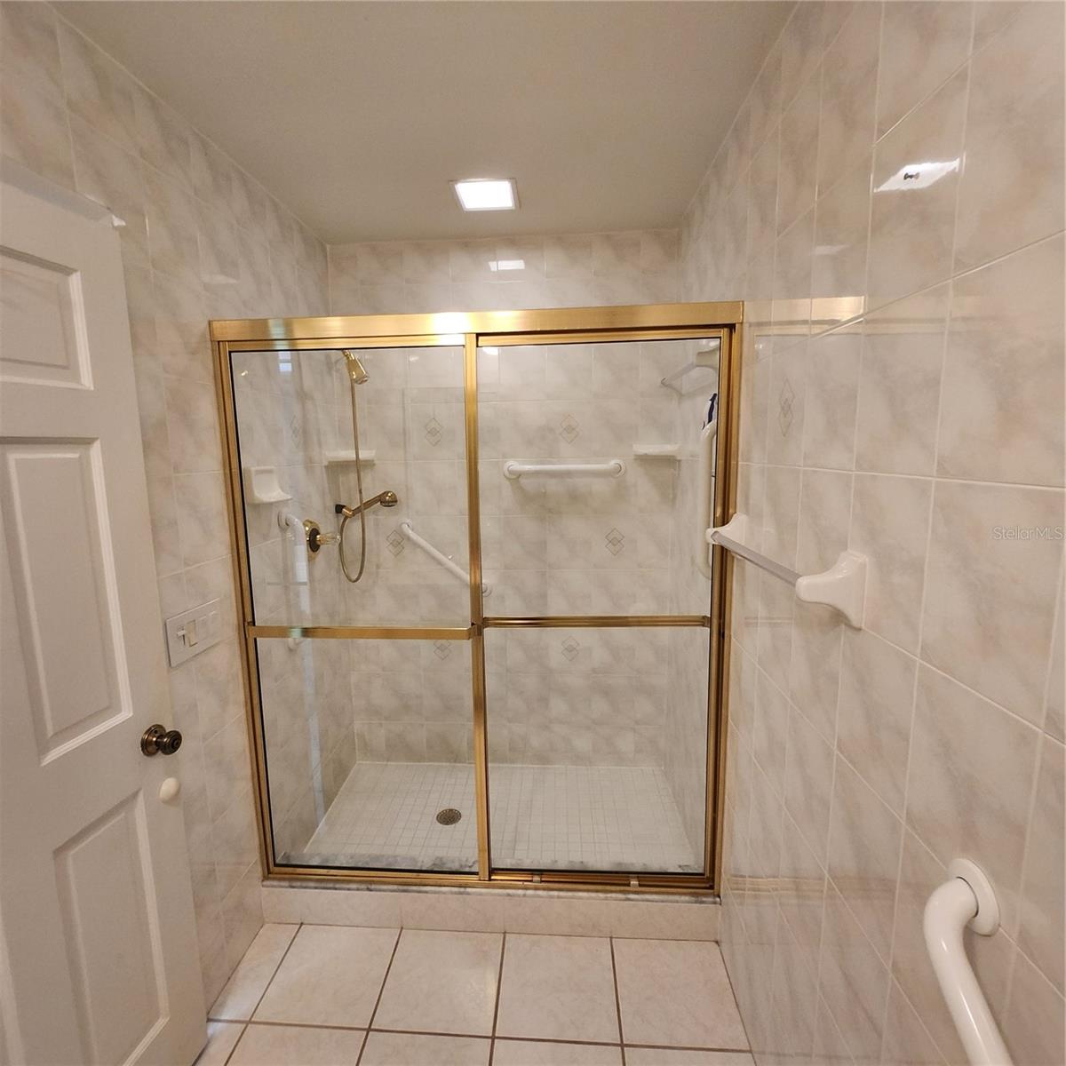 Image 29 of 42 For 3630 Miriam Drive