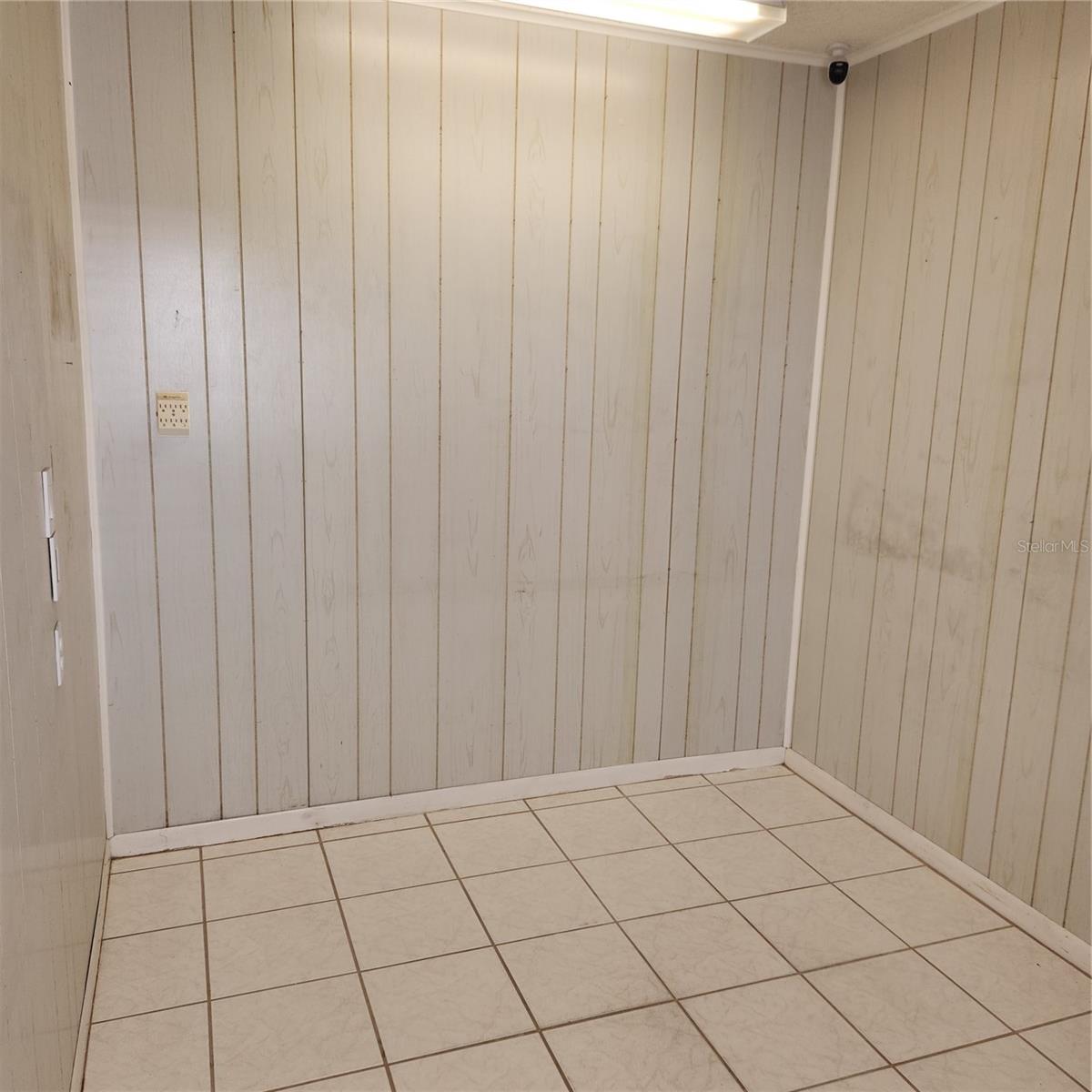 Image 37 of 42 For 3630 Miriam Drive