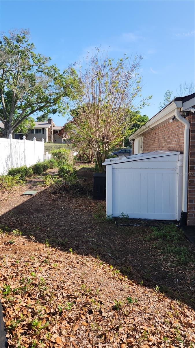 Image 8 of 42 For 3630 Miriam Drive