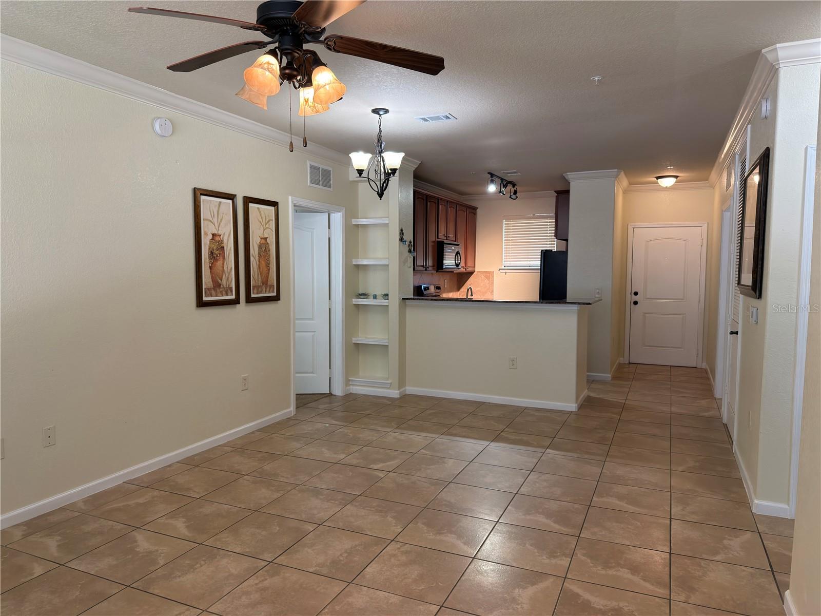 Image 17 of 17 For 902 Charo Parkway 624