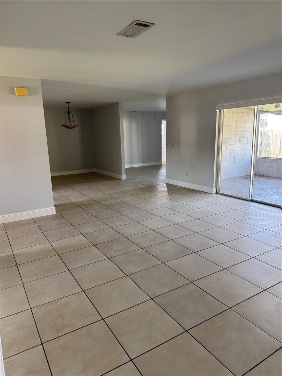 Image 10 of 20 For 891 Florida Parkway