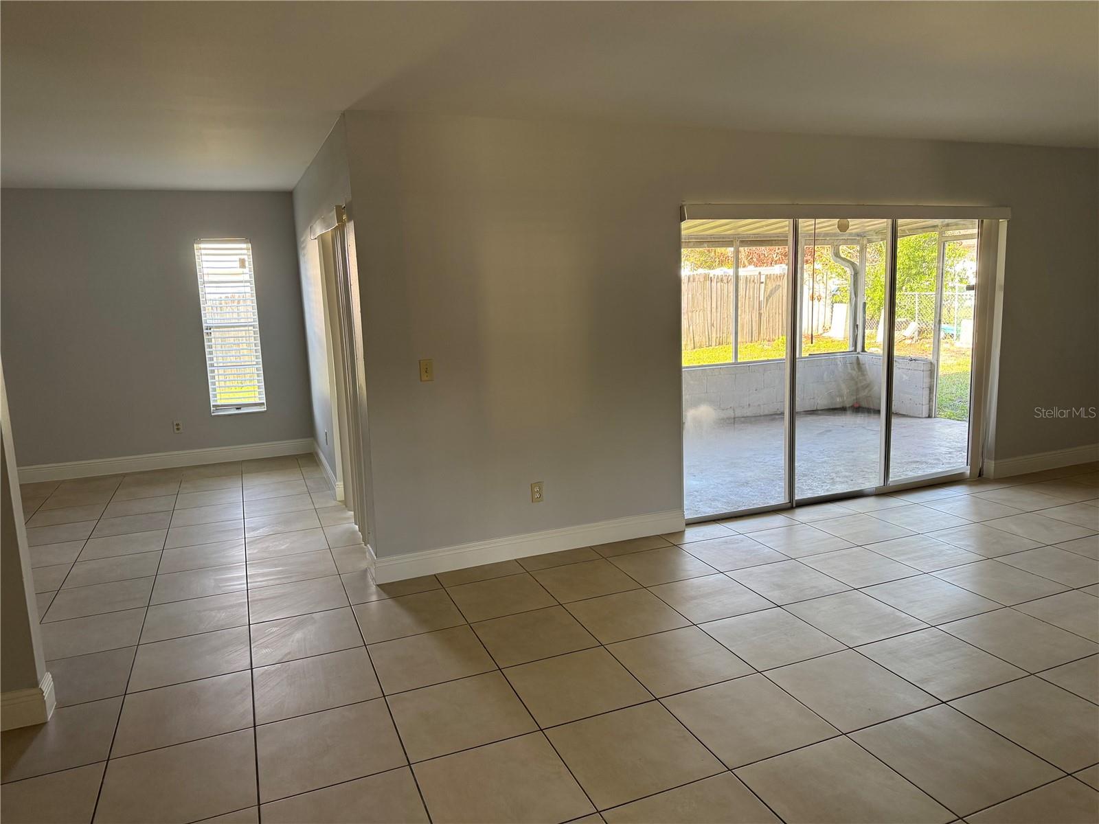 Image 7 of 20 For 891 Florida Parkway