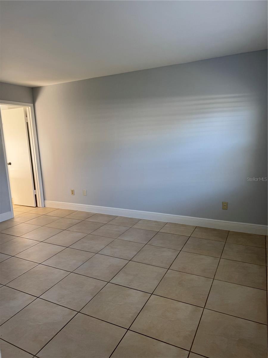 Image 9 of 20 For 891 Florida Parkway