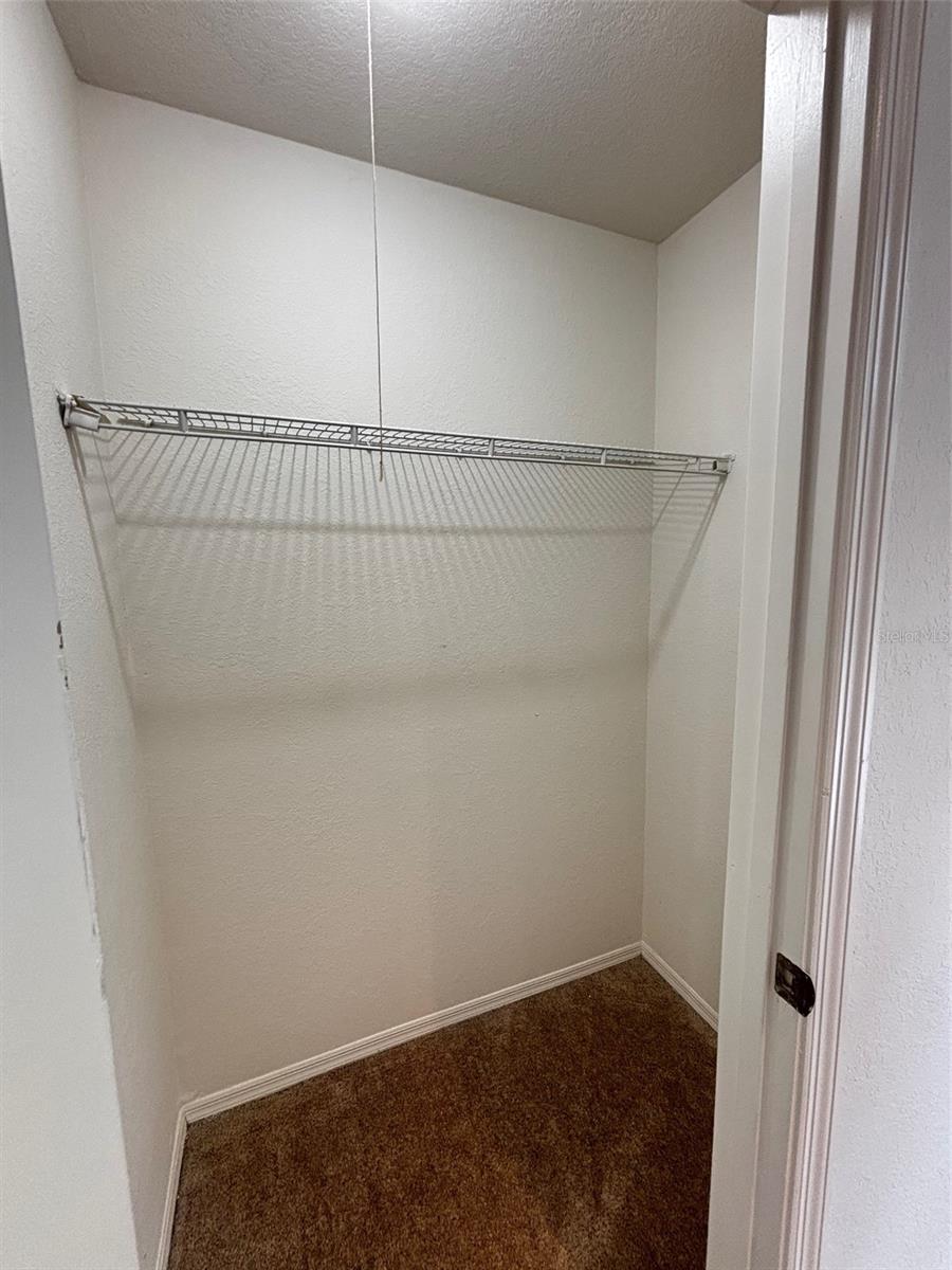 Image 7 of 24 For 1615 Columbia Arms Circle 251